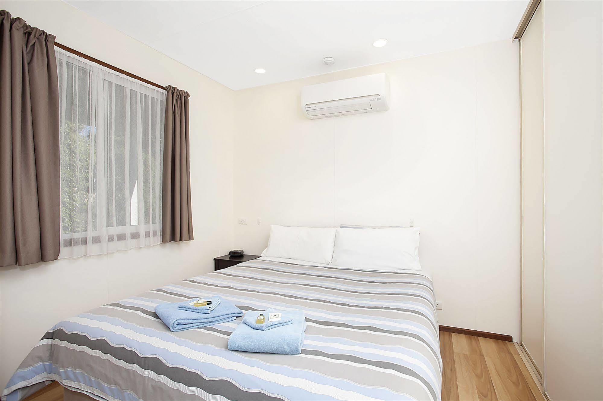 Great Ocean Road Tourist Park Hotel Peterborough Bagian luar foto