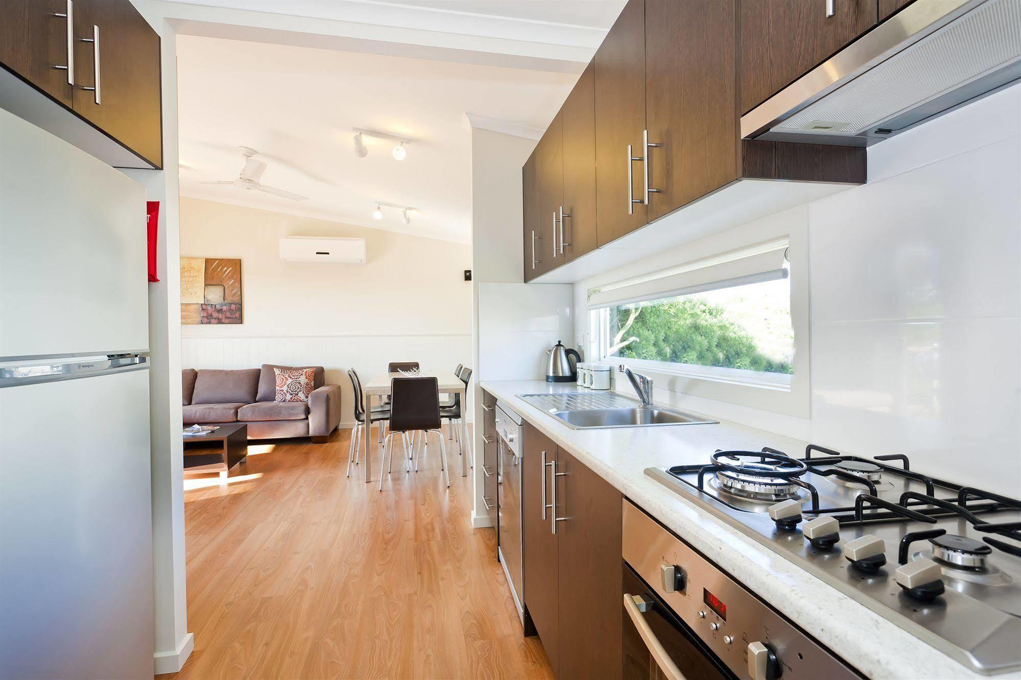 Great Ocean Road Tourist Park Hotel Peterborough Bagian luar foto